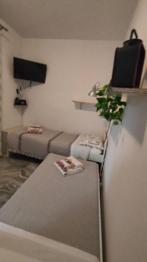 Bed and Breakfast Pirro & Sharon House Pianore Экстерьер фото